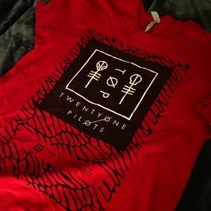 Twenty One Pilots Blurryface (red) tee